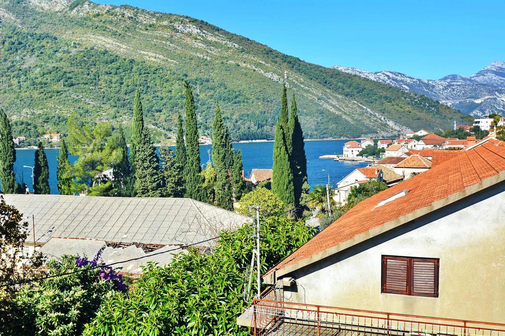 Apartment Rita Tivat Buitenkant foto