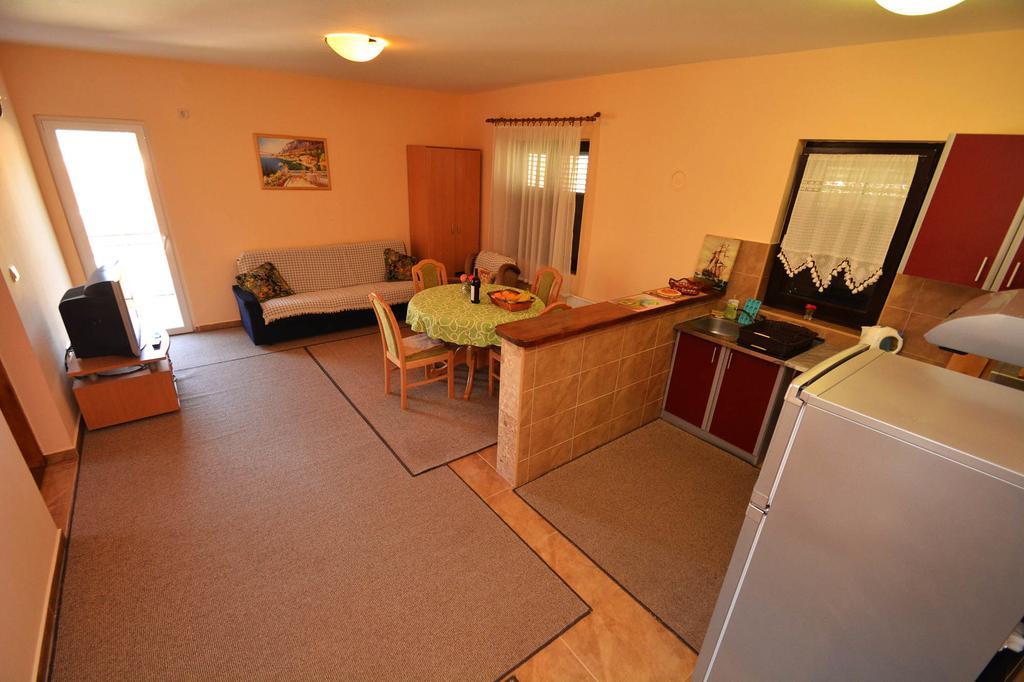 Apartment Rita Tivat Buitenkant foto